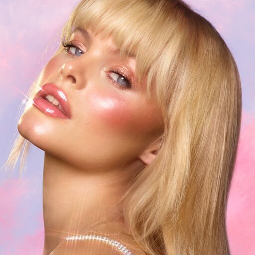 BEAUTY LIGHT WAND & HOLLYWOOD CONTOUR KIT – DAS UNVERZICHTBARE WANGEN-SET