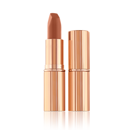 DIE SUPER NUDES MATTE REVOLUTION – CATWALKING