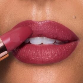 Pillow Talk LOVE EFFECT Lippenstift Matte Revolution – DREAM TALK