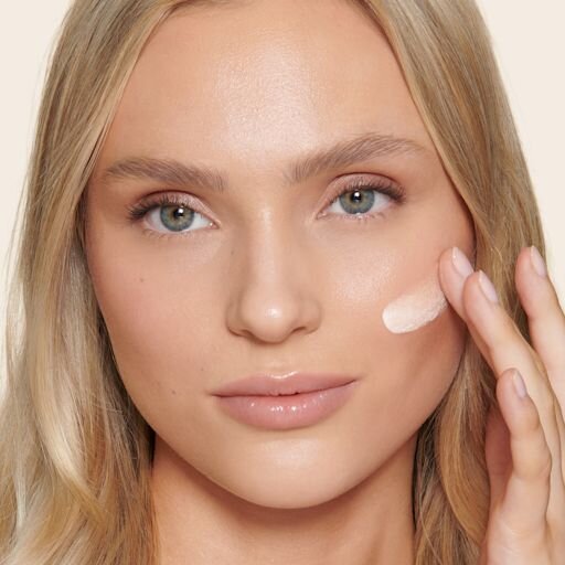 UNISEX HEALTHY GLOW FEUCHTIGKEITSSPENDENDE GETÖNTE FEUCHTIGKEITSCREME