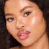 UNREAL SKIN SHEER GLOW TINT FEUCHTIGKEITSSPENDENDER FOUNDATION-STICK 8 MEDIUM