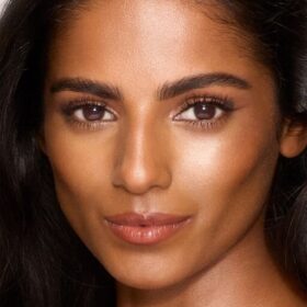 UNREAL SKIN SHEER GLOW TINT HYDRATING FOUNDATION STICK 9 TAN